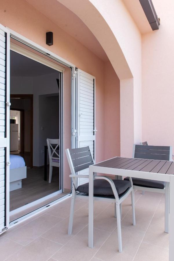 Charming Apartments Duce Omis Exterior photo
